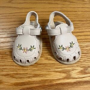 Floral Embroidered Baby Sandals 6-12months